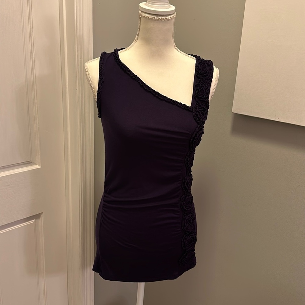Kenar Elegant sleeveless Top in Plum color with intricate 3D flower design